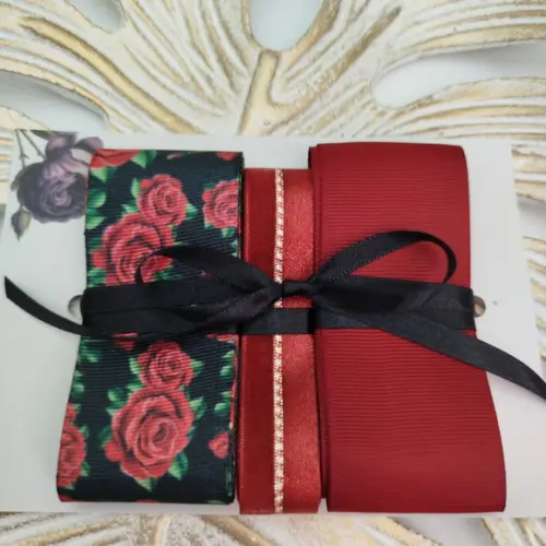 Kit de Fitas Decorativas Vermelho Floral sobre fundo Preto