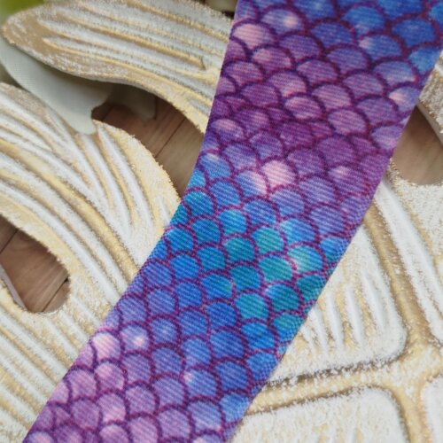 Fita Gorgurão 38mm No 09 Estampa Escamas de Sereia Turquesa e Roxo
