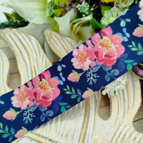 Fita Gorgurão 38mm No 09 Estampa Flores Rosa em Fundo Azul Marinho