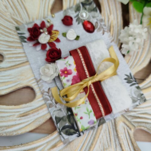 Kit de Fitas, Rendas e Enfeites Coordenados Vermelho e Branco - Kit Fracionado Scrap e Artesanato