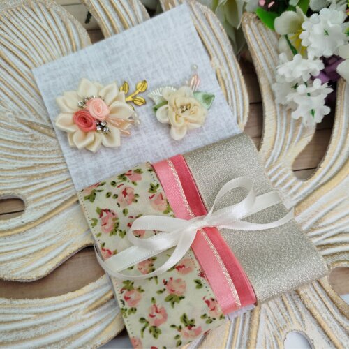 Kit de Fitas e Enfeites Coordenados Tons Coral/Bege para Customização, Artesanato e Scrap