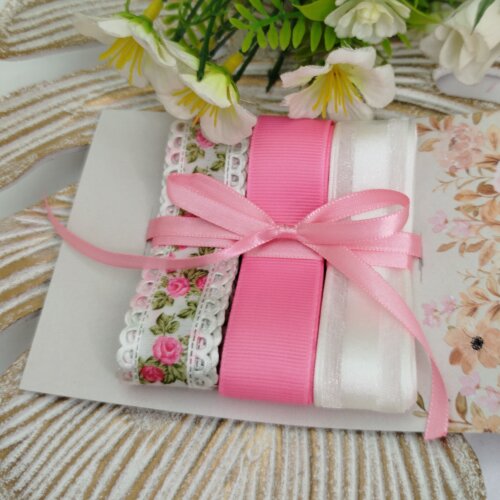 Kit Fitas Floral Rosa e Branca: Poliéster Gorgurão e Voil