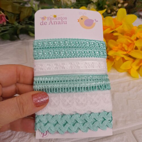 Kit de Aviamentos Coordenados para Artesanato Verde Agua e Branco