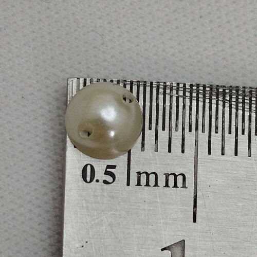 Meia Perola com furo 06mm Cor Marfim - pacote com 370 gramas