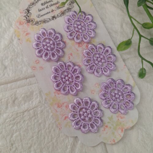 Florzinha Guipure Lilas para Artesanato e Scrapbook