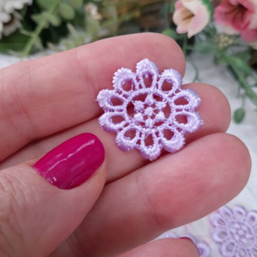 Florzinha Guipure Lilas para Artesanato e Scrapbook