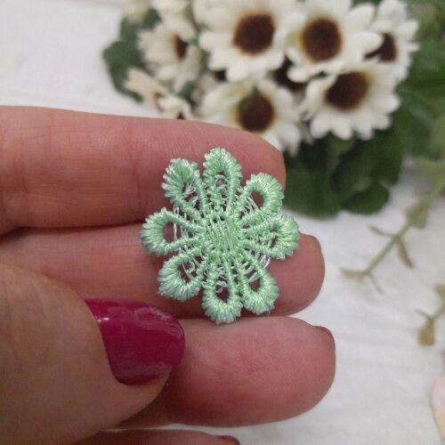 Florzinha Guipure Verde Agua para Artesanato e Scrapbook