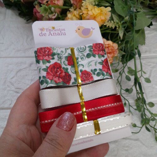Kit de Fitas Coordenadas em Tons de Vermelho e Bege