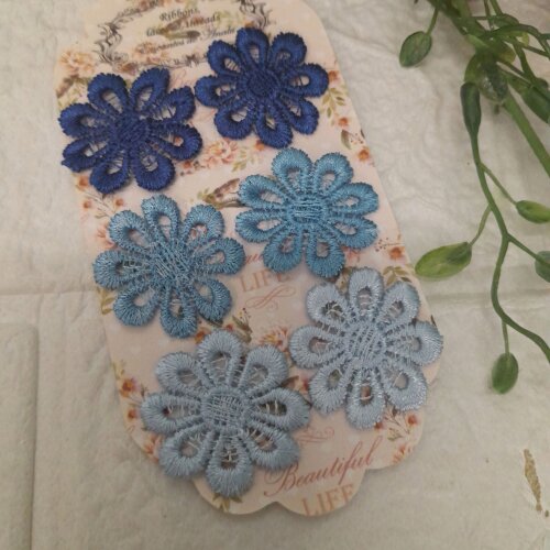 Florzinha Guipure Tons de Azul em Degrade para Artesanato e Customização