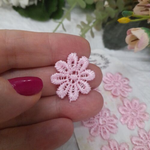 Florzinha Bordada Rosa Bebe para Artesanato