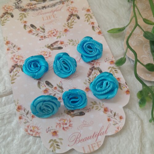 Florzinha Decorativa Rococo Azul Turquesa para Artesanato e  Customização