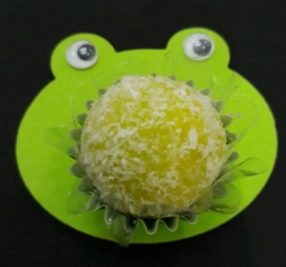 Forminha para doces e brigadeiro SAPO 20 unidades