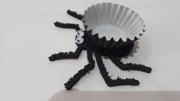 Forminha Brigadeiro Aranha Peluda 22 Unidades