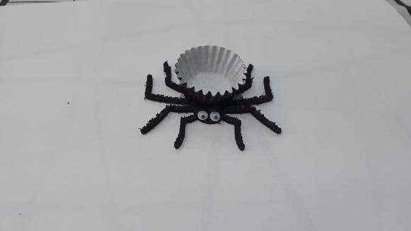 Forminha Brigadeiro Aranha Peluda 42 Unidades