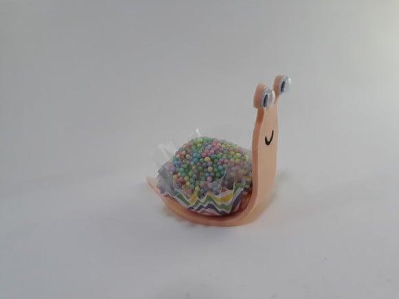 Forminha Brigadeiro e Doces Bichos de Jardim Caracol 22 Unid