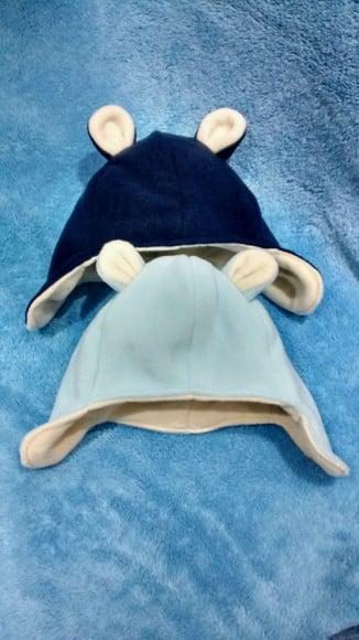 Touca infantil com tapa orelhas
