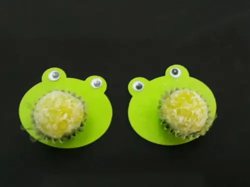 Forminha para doces e brigadeiro SAPO 20 unidades