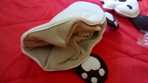 MANTA BEBÊ QUE TRANSFORMA ALMOFADA DE UR