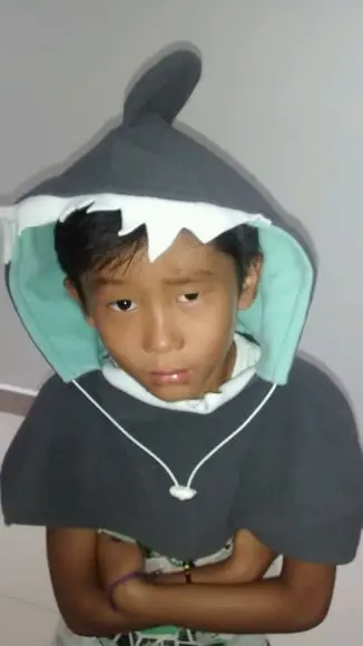 Gola touca capuz TUBARÃO até 7 anos