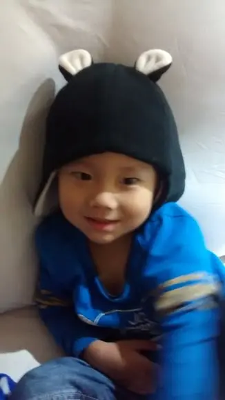 Touca infantil com tapa orelhas