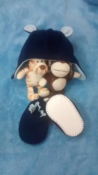 Conjunto touca e sapatinho
