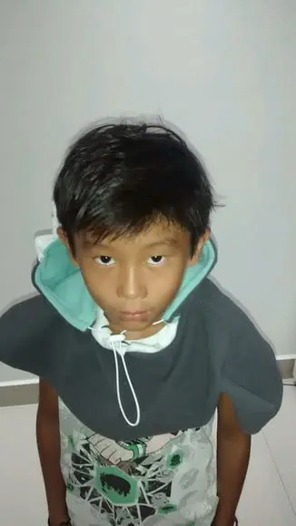 Gola touca capuz TUBARÃO até 7 anos