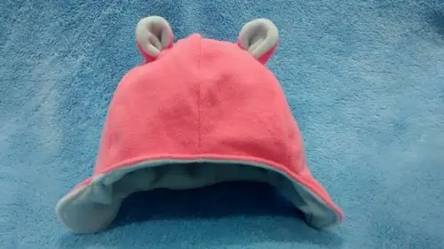 Touca ursinho com tapa orelhas