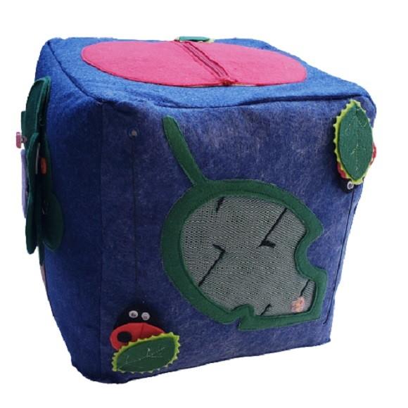 Cubo Sensorial Floresta com 5 Atividades em Feltro