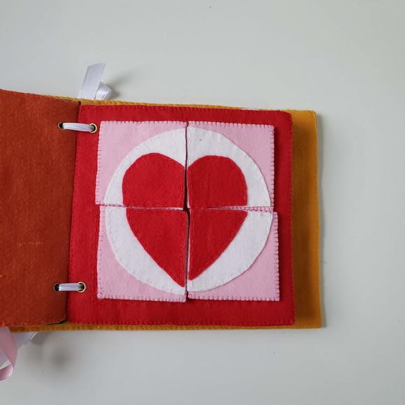 Livro Sensorial Quiet Book Corujinha em Feltro