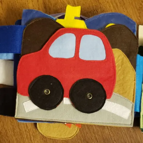 Livro Interativo Travas Meios de Transporte em Feltro