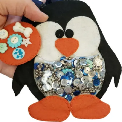 Pinguim Chocalho Cadê Meu Par em Feltro