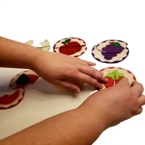 Quebra Cabeça Frutas em Feltro