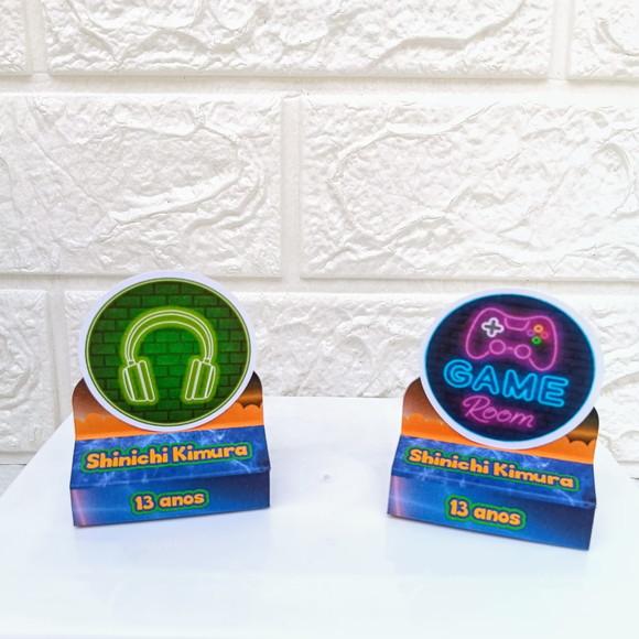 Kit 30 Peças Lembrancinhas Neon Menino
