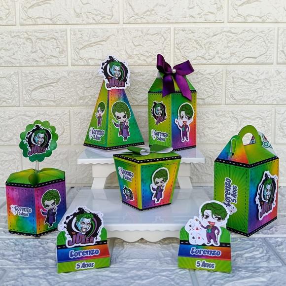 Kit 45 Peças Lembrancinhas Personalizadas Coringa