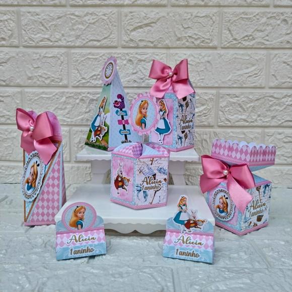 Kit 46 Peças Lembrancinhas Alice no Pais das Maravilhas