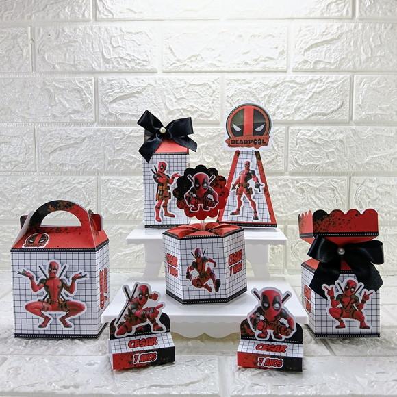 Kit 46 Peças Lembrancinhas Personalizadas Deadpool