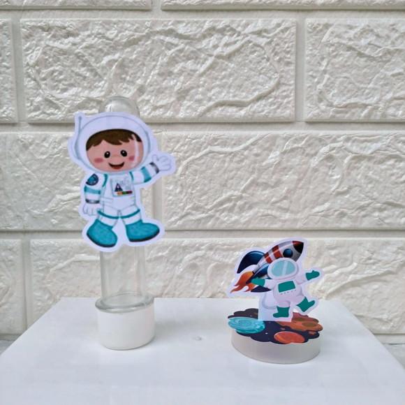 Kit: 60 Peças Lembrancinhas Personalizadas Astronauta