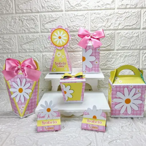 Kit 110 Peças Lembrancinhas Personalizadas Margaridas Rosa