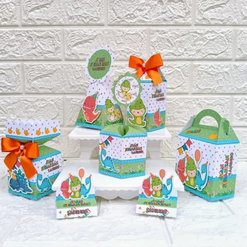 Kit 145 Peças Lembrancinhas Personalizadas Dinno Baby