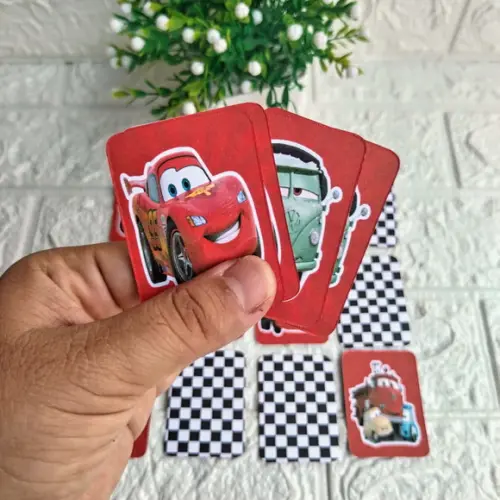 Kit 15 Lembrancinhas Jogo da Memória Cars Relâmpago Mcqueen