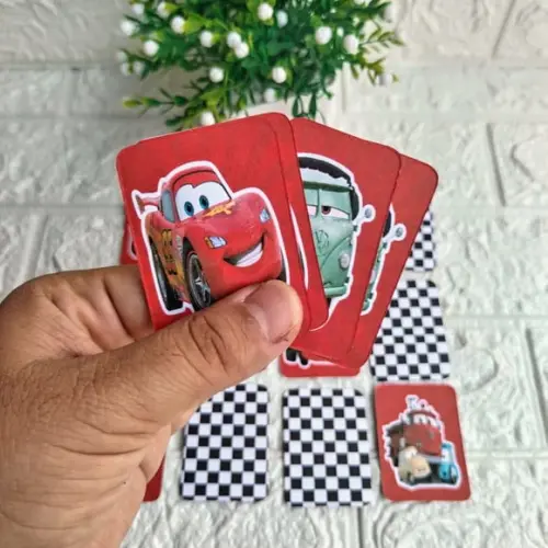 Kit 20 Lembrancinhas Jogo da Memória Cars Relâmpago Mcqueen