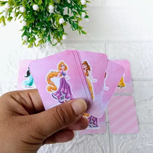 Kit 20 Lembrancinhas Jogo da Memória Personalizado Princesas