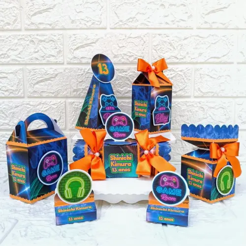 Kit 30 Peças Lembrancinhas Neon Menino