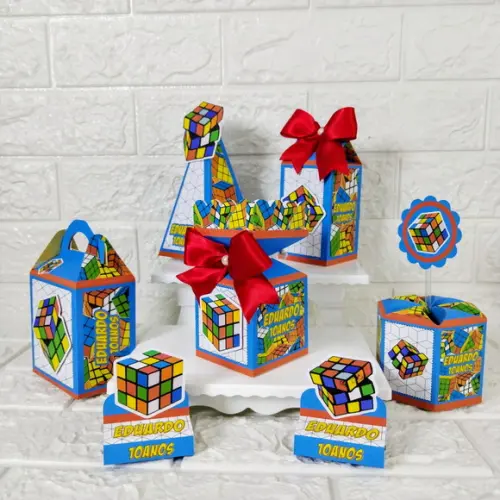 Kit 45 Peças Lembrancinhas Personalizadas Tema Cubo Magico