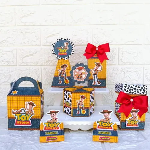 Kit 45 Peças Lembrancinhas Personalizadas Woody Toy Story