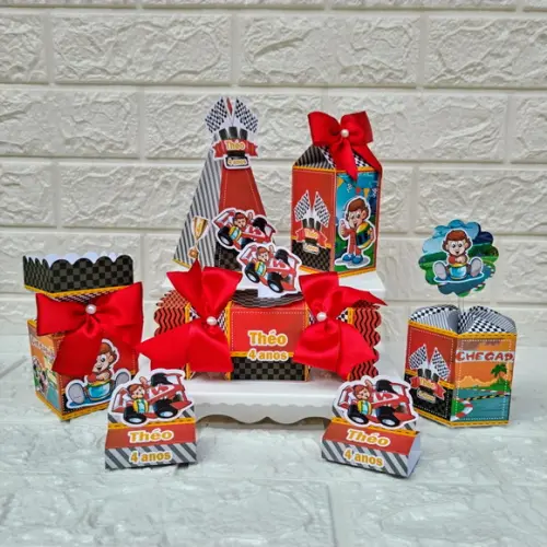 Kit 75 Peças Lembrancinhas Personalizadas Senninha
