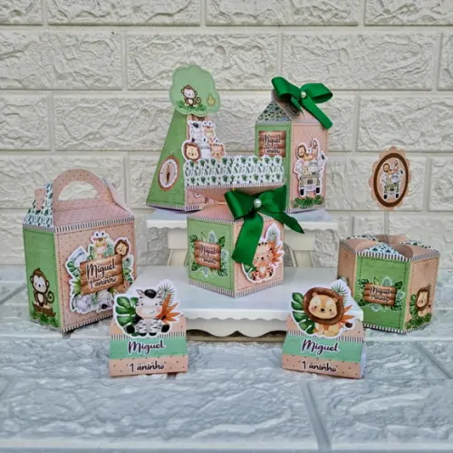 Kit: 46 Peças Lembrancinhas Personalizadas Safari Aquarelado