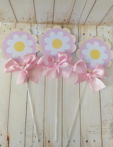 Aplique Centro de Mesa Margaridas Personalizado para aniversário