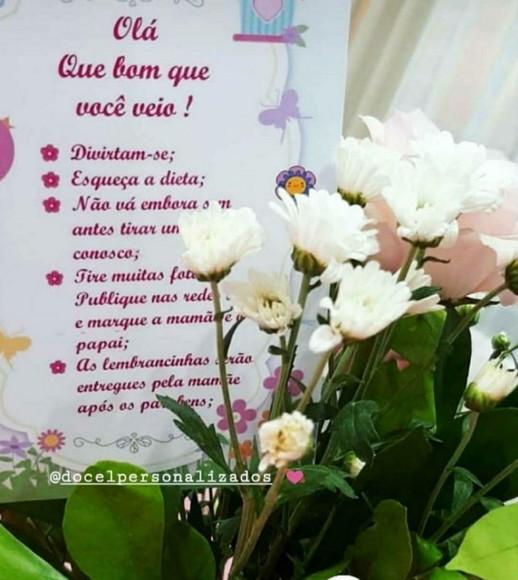 Centro de Mesa Personalizado Jardim encantado Jardim borboletas b