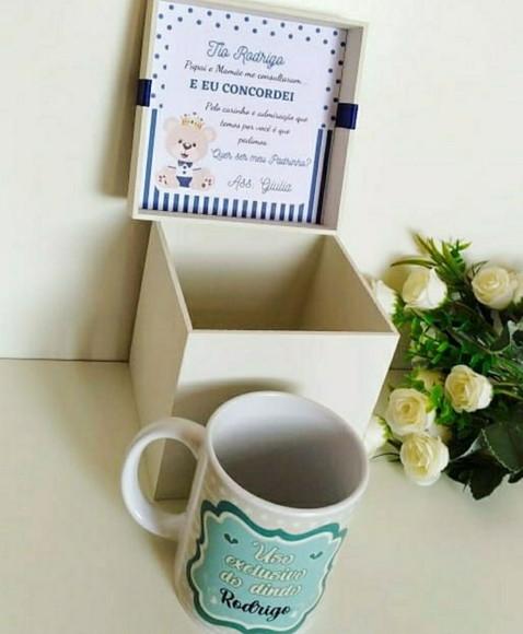 Caixa Convite Padrinhos de Batismo com Caneca